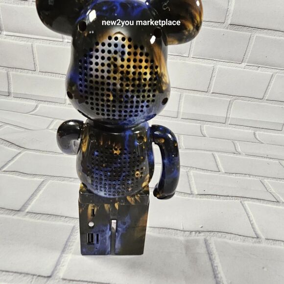 B5+ Wireless Graffiti Bear Speaker Galaxy Space Print - Picture 4 of 13